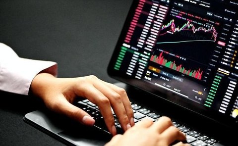 证券公司有股票操盘手吗 沪指放量突破3600点，券商自营盘调仓路径曝光